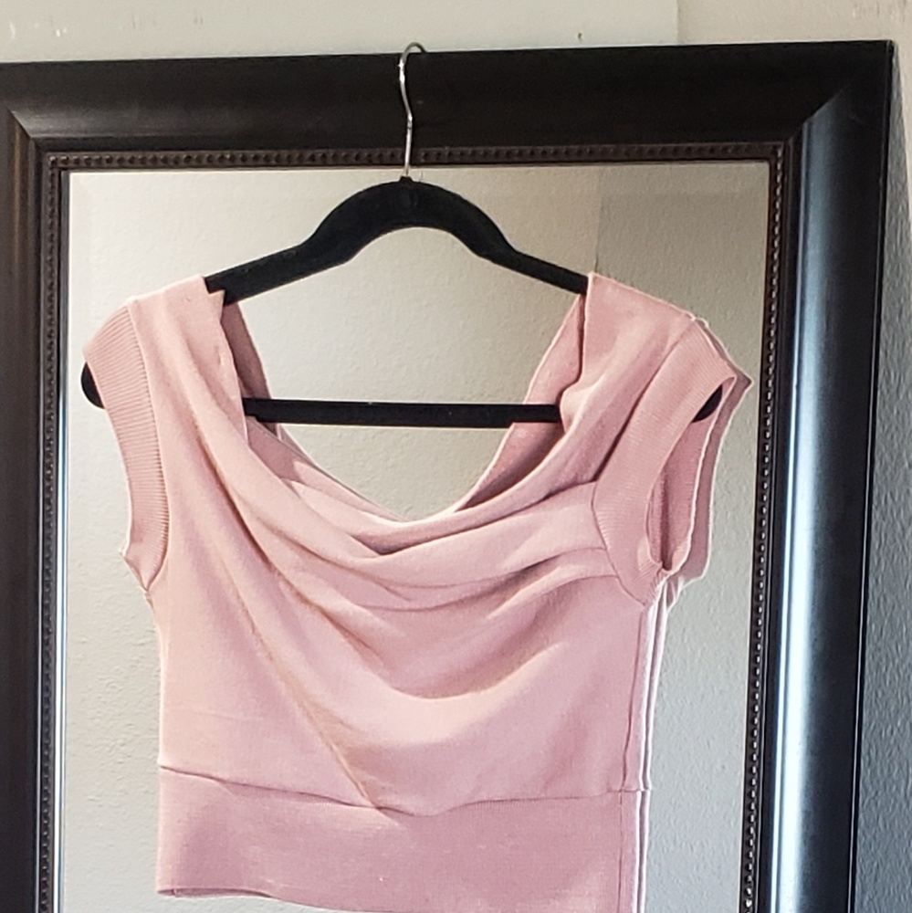 Pink Windsor Ripple Half Top